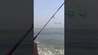 long casting sea ⛵ 🎣🎣 #fishing #sorts #viral