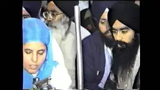 05 Bibi Simran Kaur - Anand Karaj December 28, 1994 - Thakur Jeeo Tuhaaro Parna