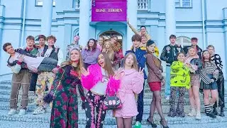 РУМ ТУР 😱 Како заправо живи школа ROSE THORN?! 🌹ТАЈНЕ ИЗНУТРА
