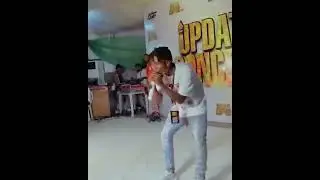 Waveboii performing Eleda at the Update Concert 🆙