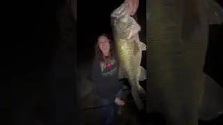 You and me go fishing in the dark! #bassfishing #lunk #giantbass #megabass #outdoors #whopper #toad