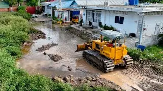 Wonderful New Project! Landfill Using Dozer D31P Pushing Stone Into Water with Truck Delete Pond