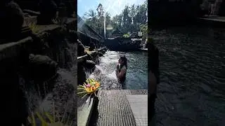 Travel Bali Tirtha Empul Holy Spring Water Bali Tour Guide and itinerary Connect #baliadventure