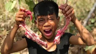 Primitive Forest Eating Ribs Pork In The Forest By Primitive Forest