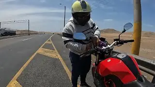 SE NOS SUELTA EL EMBRAGUE  - Ruta de Huarmey a Lima en moto - Rutas en moto Perú - Benelli