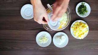 Tortilla Espa&ntilde;ola met geitenkaas en peterselie
