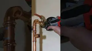 Replacing a natural gas water heater on copper pipe 💦 #plumbing #plumber #asmr #diy