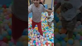 Play in citymall playgrounds 