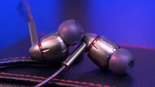 1More Quad Driver In-Ear Headphones Review! [4K]
