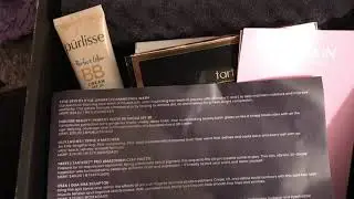 June Oasis Boxycharm Luxe 2020