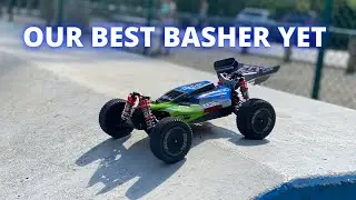 Skatepark BASH with the WLTOYS 144001 | Airborne RC