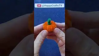 Mini Pumpkin Ideas #halloweencraft #pumpkincraft #pipecleanerart #easydiy