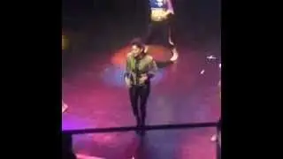 Kanika Kapoor - Chittiyaan Kalaiyaan Singing Live