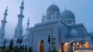 Masjid Raya Sheikh Zayed Solo Megah Seperti di Abu Dhabi Presiden UEA Sheikh Mohammed Bin Zayed