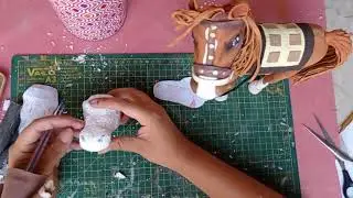 Cómo hacer una fofucha de caballo  parte 1 - by lizu