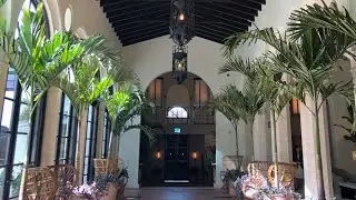 Tour of a Surf Club Room at the Four Seasons Hotel at the Surf Club, Surfside, Miami