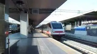 ETR 460 n.25 in partenza col FB 9877 Roma Termini - Reggio Calabria Centrale