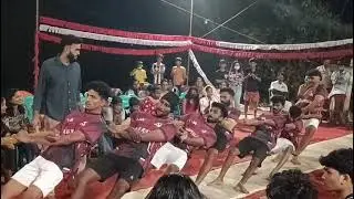 ഇടിവെട്ട് വടംവലി 