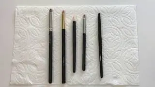 Pencil Brush Review: Mac 219, Tom Ford, Chikuhodo T-8, Koyudo C011, and Wayne Goss 05