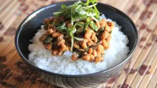 Video  receta  vegana.NATTO GOHAN