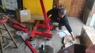 World's best engine hoist assembled