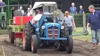 OUDE TRACTOREN EN LANDBOUWWERKTUIGEN -ELLERT & BRAMMERT