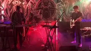 Silence Breaks My Fall - Forget Gravity (Live)