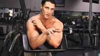Greg Plitt - Straight Bar Preacher Curl (Bodybuilding)