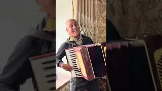 Отто кучтуу Созду ырды, Ыйманали Акебиздин Коштоосунда (жамгыр токту Ыры)&hellip; #ырчы#акордеон#жылдыздар
