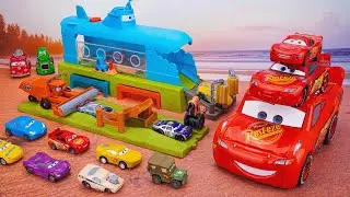 Disney Pixar Cars Unboxing Review | Disney Pixar Cars Frank Escape & Stunt Race