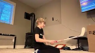 Knee hockey game