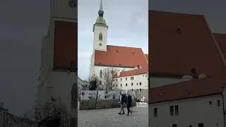 Somewhere in Bratislava&rsquo;s old town #travel #slovakia #architecture