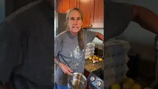 apple scrap jelly with calendula part 2