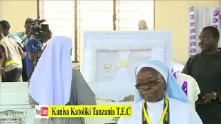 ASKOFU EVARISTO CHENGULA IMC AAGWA NA  SEKRETARIETI YA BARAZA LA MAASKOFU KATOLIKI TANZANIA.
