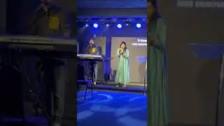 Anu samuel el roi song #sreshtakarmoji #anusamuel #jesus #christianworship #praise #yt #ytshorts
