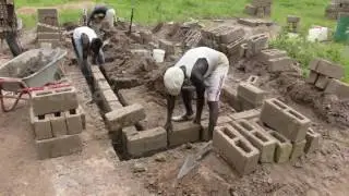 Col&middot;laboracio TTby Think Tank i  Bon Dia Gambia