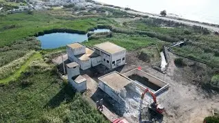 San Pietro in Bevagna: al via i lavori di demolizione dell'ecomostro sul FIUME CHIDRO
