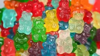 HARIBO открываем посылку с мармеладом: видео для детей. Open the parcel with marmalade HARIBO.