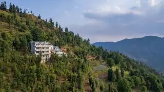 6BHK Luxury Villa in Chail | Heated Pool, Butler Service, Unforgettable Experiences