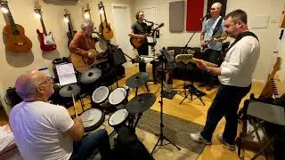 Sister Golden Hair - Cover by The StringRays