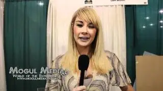 LISA GLEAVE INTERVIEW FROM WIZARD WORLD PHILADELPHIA 2012