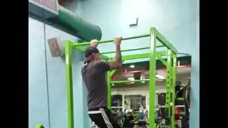 Muscle ups and pull-ups #JRBoxingFitness #TeamRivera