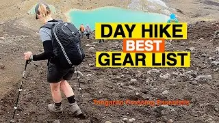 Best day hike gear list 🥾🥾 essentials for Tongariro Crossing and more