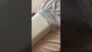 Unboxing my new Emma  Pillow