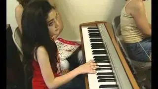 group piano lessons - learning technique.flv