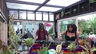 Nina Sol & Patrick Wilson B2B live at B Love 'sGreenhouse