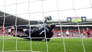 Forgotten Prem star who saved penalty against Man Utd lands first management job