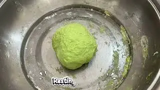 Dimsum Green Bites &ldquo;Inovasi dimsum dengan penambahan jamur kuping dan sari daun kelor&rdquo;
