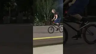 Раскидался он бмх #bmx #reels #automobile #bmxlife #tricks #bikelife #mtb #sports #crash #skatepark