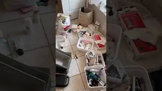 I Got Rid Of 90% Of My Bathroom Clutter Using This Simple System #decluttering